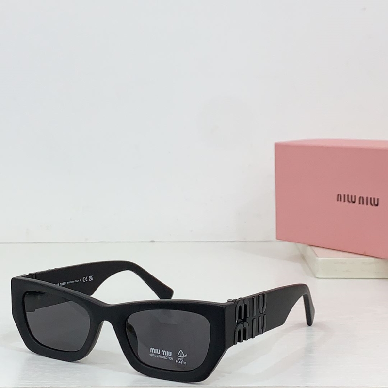 Miu miu Sunglasses